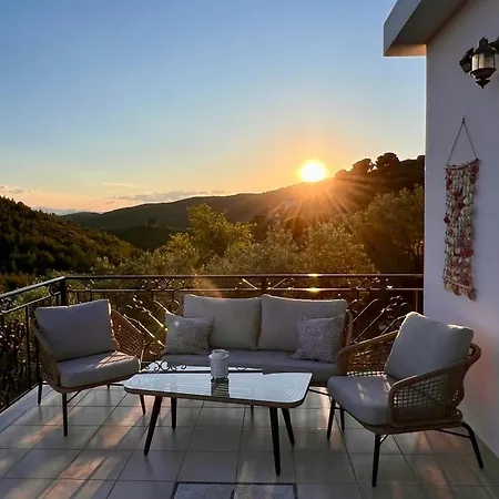 Golden Sunset Villa Skiathos Town