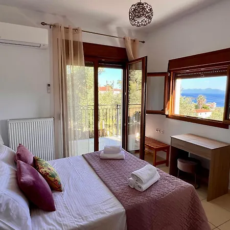 Golden Sunset Villa Skiathos Town